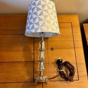 Mid Century Stacked Glass & Brass Table Lamp – Vintage MCM